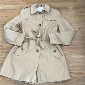 DKNY collared and Belted Water-Resistant Maxi Trench Coat med
